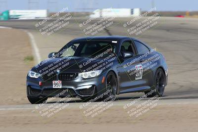 media/Nov-05-2022-PCA San Diego (Sat) [[b8380ef794]]/Yellow Group/Session 3 (Outside Grapevine)/